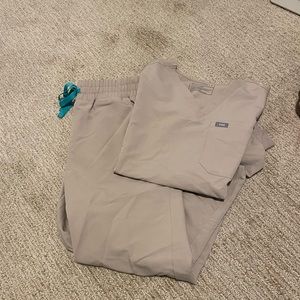 Small Boulder Figs Sets - Like New